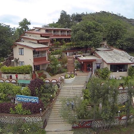 Hotel Anando , สปุถะระ ภายนอก รูปภาพ